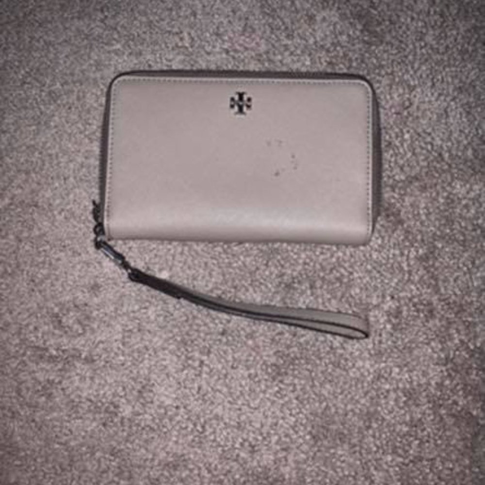 TORY BURCH WALLET